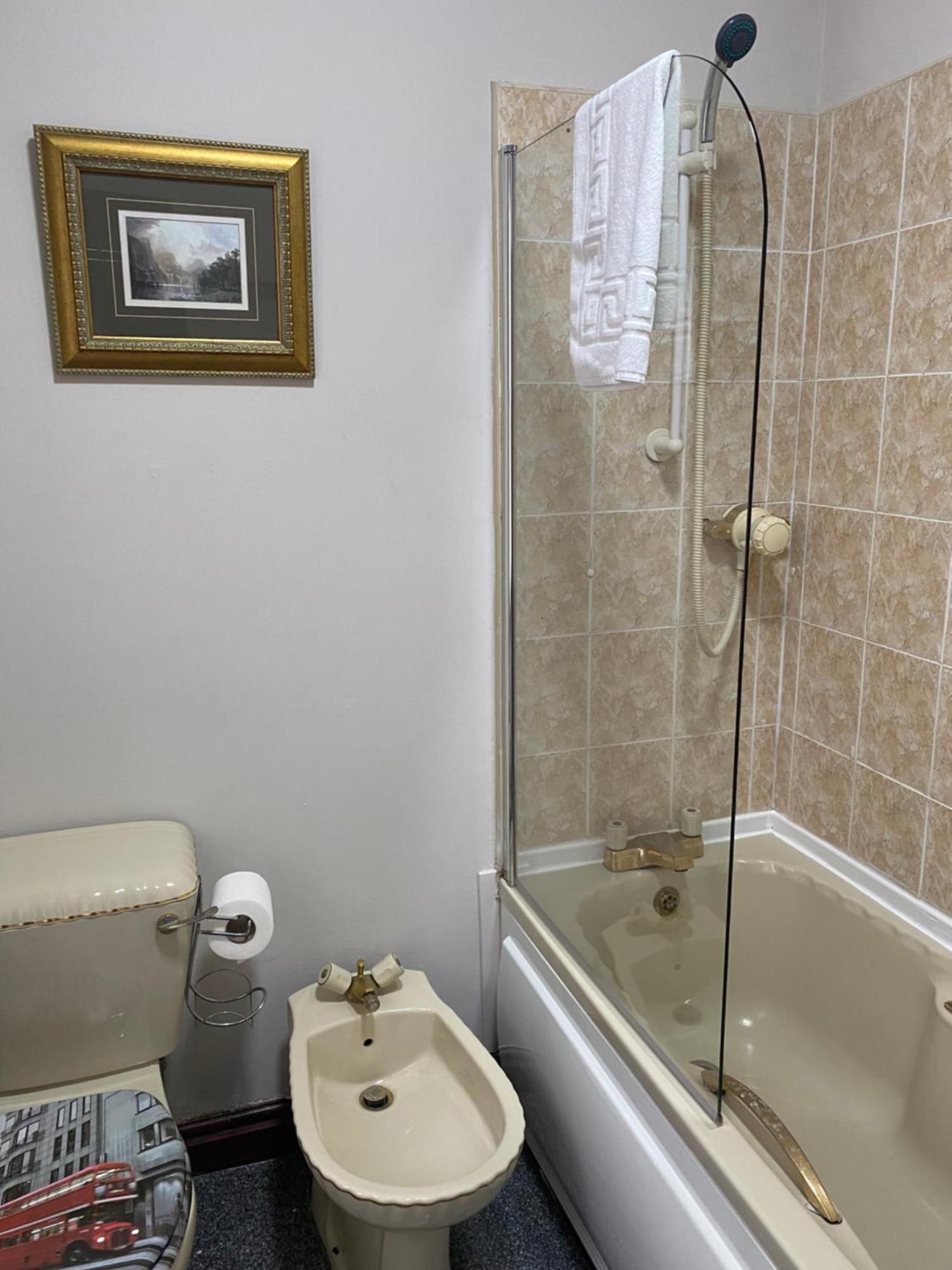 Townhouse Apartments Ayr Extérieur photo