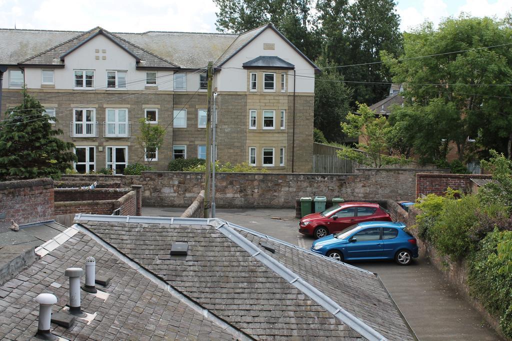 Townhouse Apartments Ayr Extérieur photo